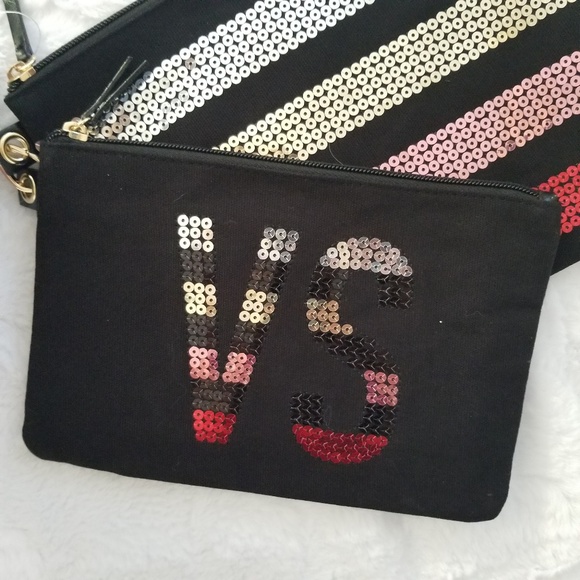 Free with 5 item bundNwt Victoria secret pouch set - Picture 3 of 6